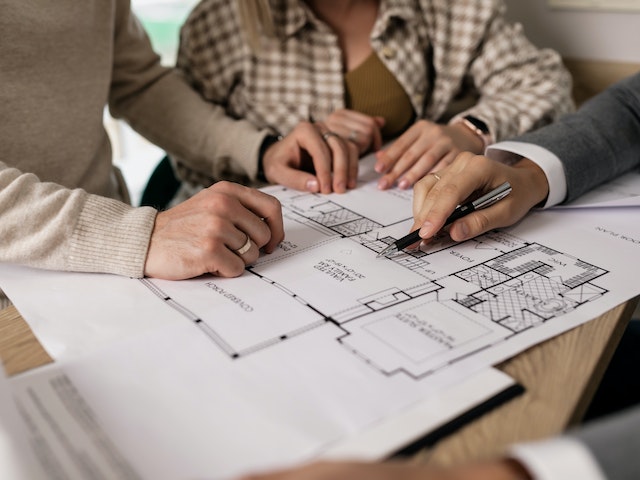 The Benefits of Working with a Real Estate Agent
